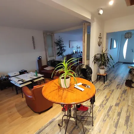 Face A La * كورسول-سور-مار